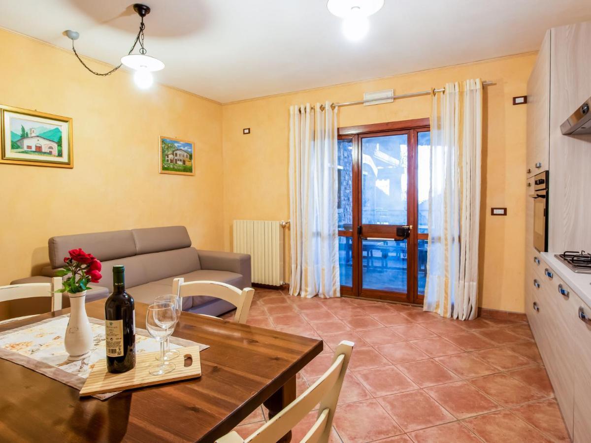 Willa Beautiful Chalet With Swimming Pool In Lombardy Marone Zewnętrze zdjęcie
