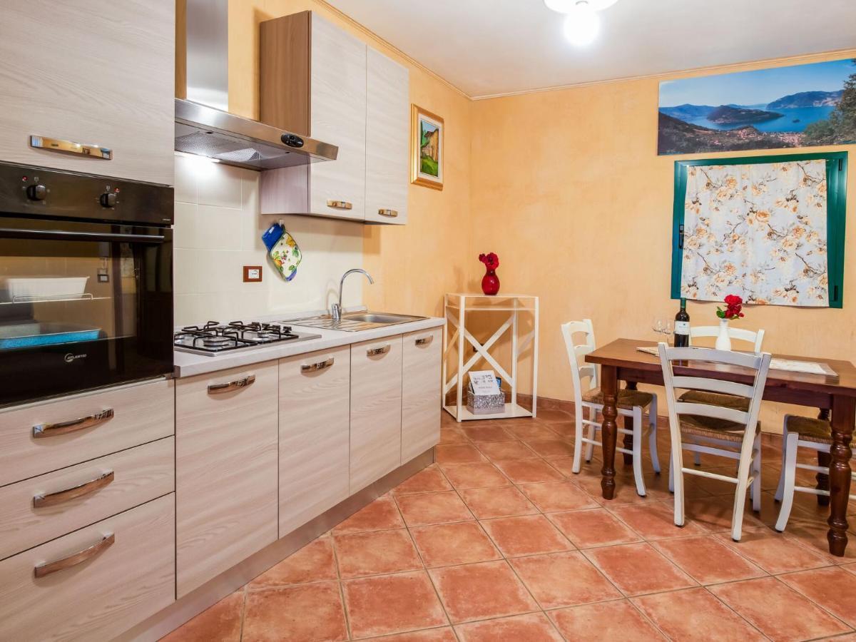 Willa Beautiful Chalet With Swimming Pool In Lombardy Marone Zewnętrze zdjęcie